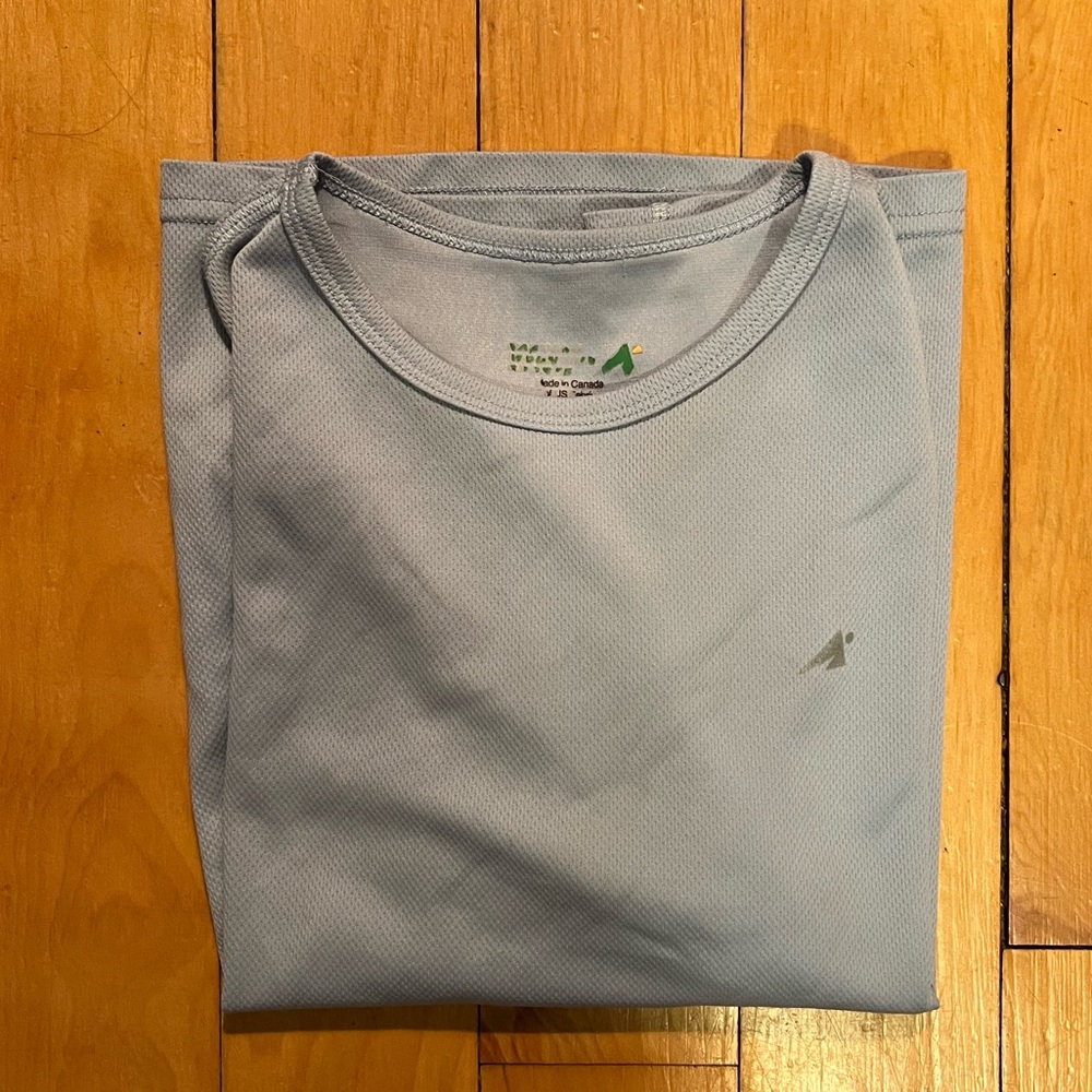 Eastern Mountain Sports Women’s Shirt